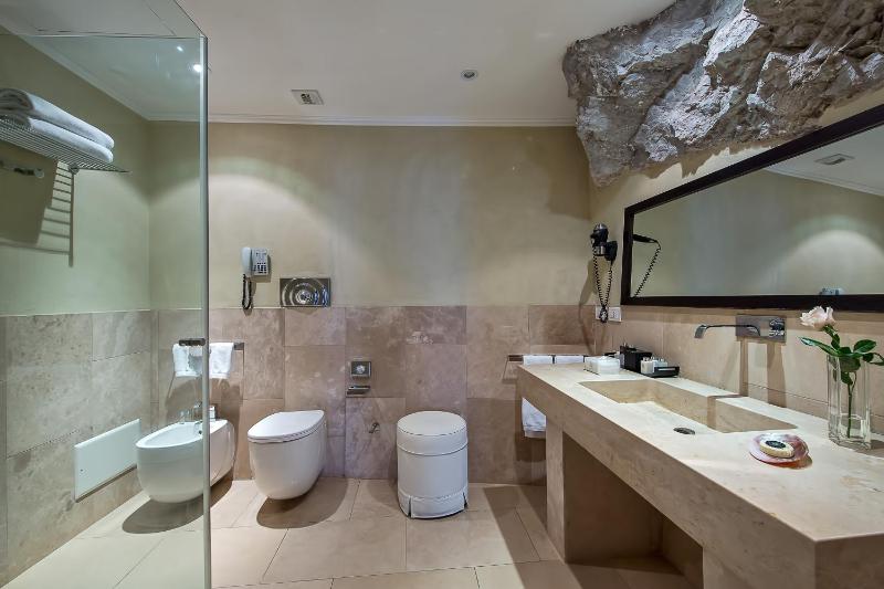 Studio Suite Sea View image 3