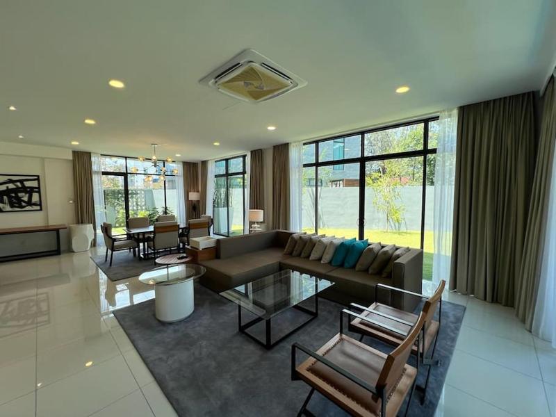 La Mer Luxury Private Pool Villa - image 17