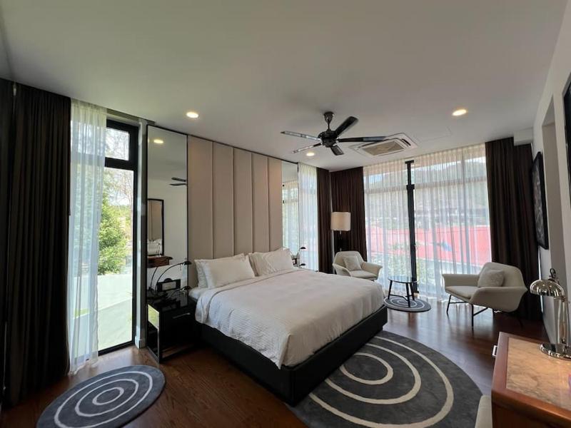 La Mer Luxury Private Pool Villa - image 18