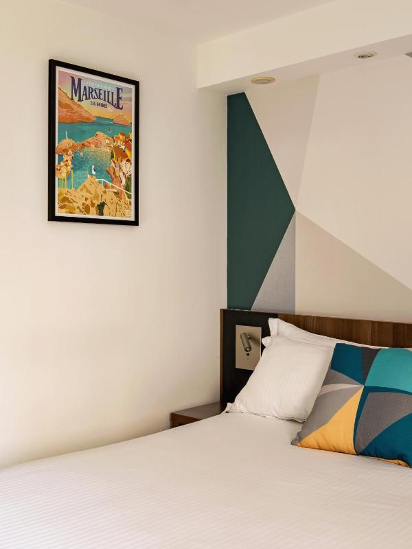 Standard Room image 1