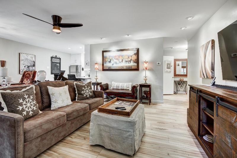 One-Bedroom Apartment image 1