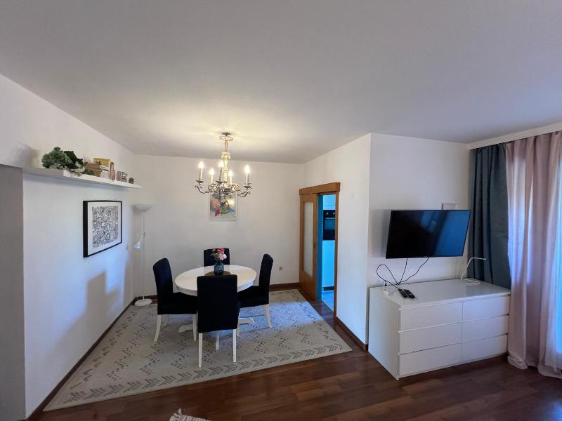 Stylish Youthful Condo in the Heart of Mödling, Fiatalos Boldog Otthon Mödling Szivében Images
