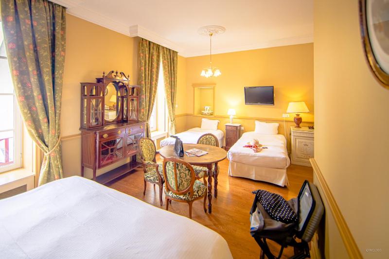 Standard Twin/Double Room image 1