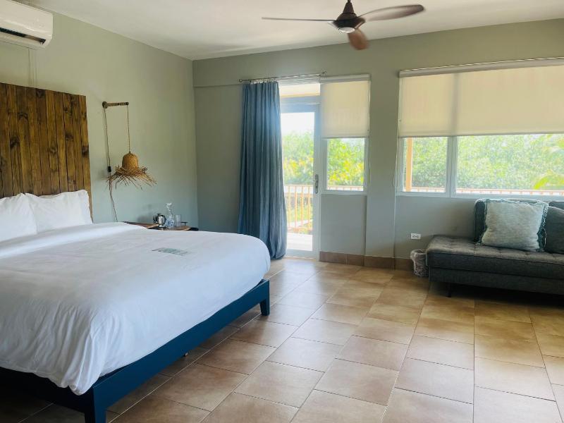 Two-Bedroom Suite image 4