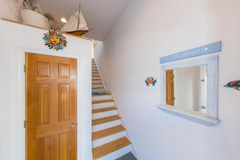 Fairbanks House with beach access just steps from your front door - image 3