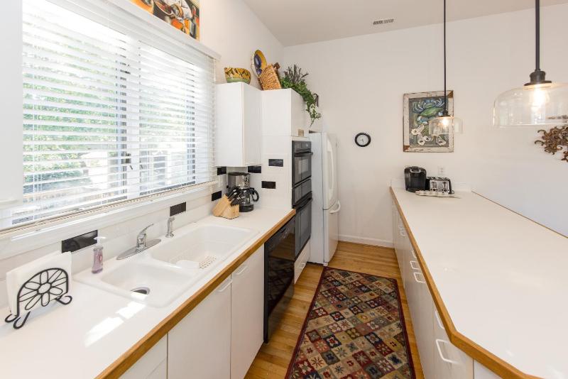 Fairbanks House with beach access just steps from your front door - image 2