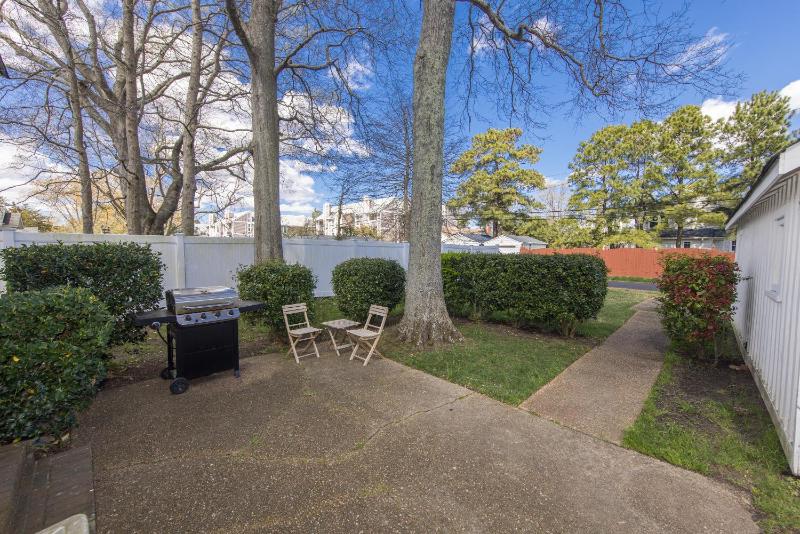 23rd Street White House - image 35