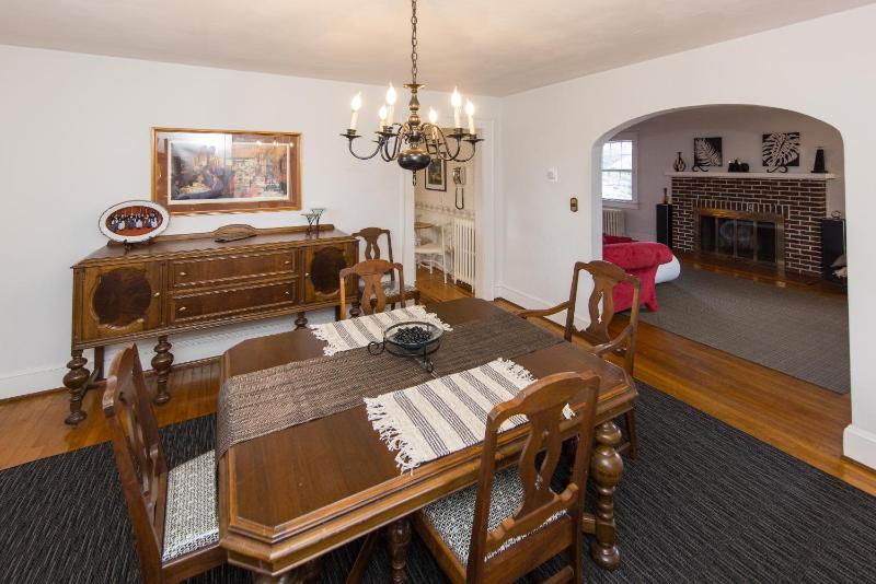 23rd Street White House - image 24
