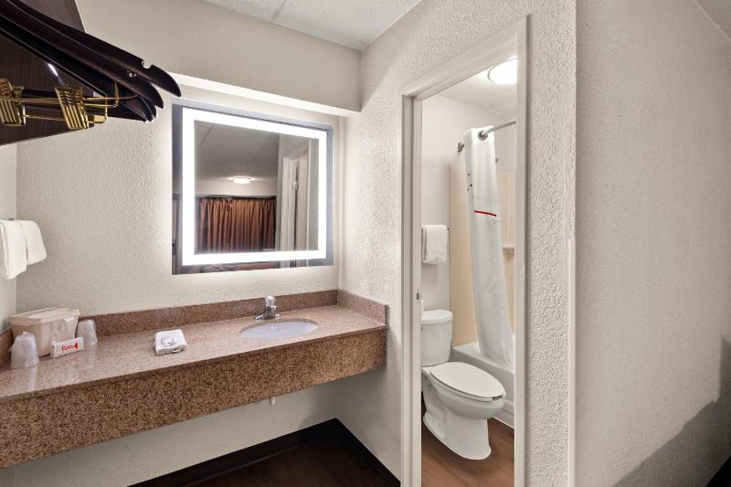  Superior King Room Smoke Free image 3