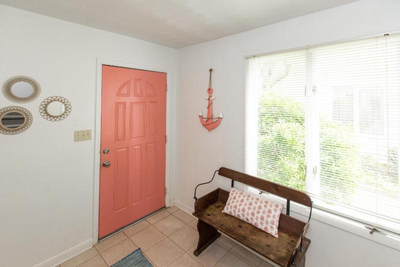 Coral Beach House - North End VB - image 1