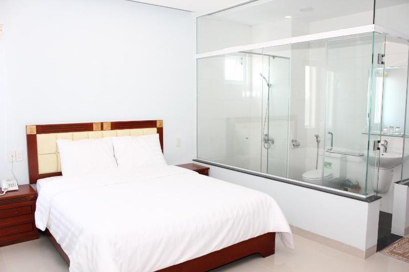 Hoang Ngoc Hotel - image 11