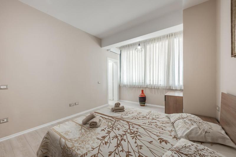 Luxury Block District Apartment - image 13