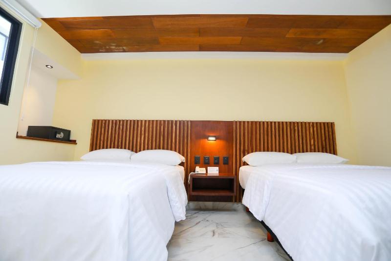 Hotel Parador - image 10