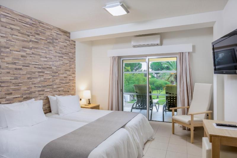 Premium Two-Bedroom Apartment image 2