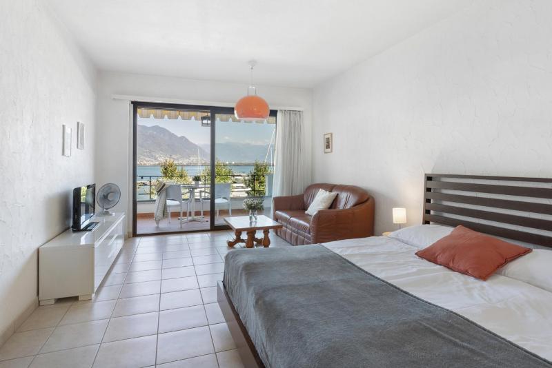 Junior Suite with Lake View image 4