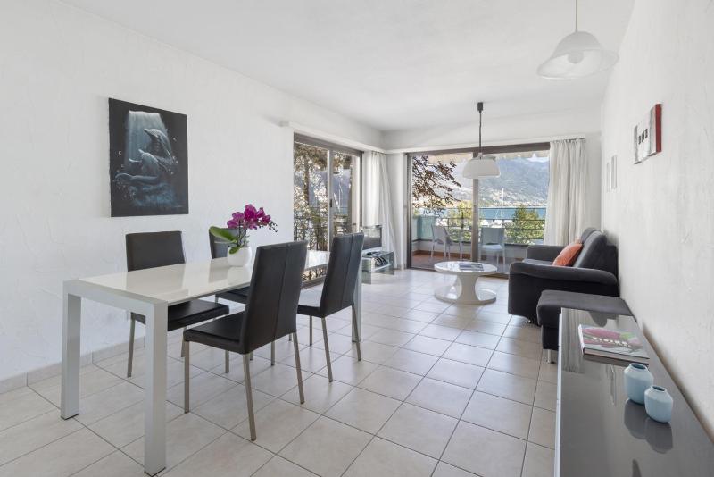 Junior Suite with Lake View image 2