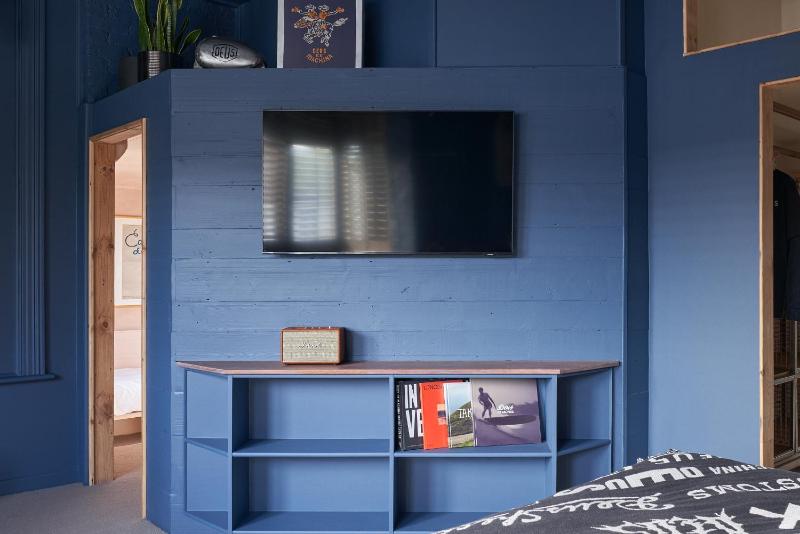 The Lodge of Heavy Leisure - image 45