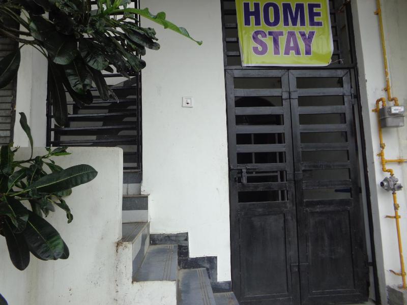 Shri Krishna Home Stay - image 12