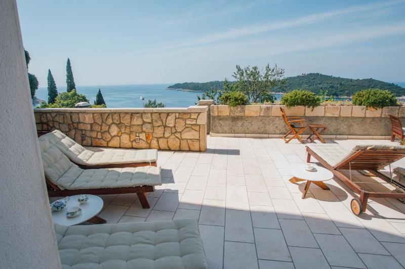 Breathtaking Dubrovnik Views Villa Grande Bukovca Beautiful 5 Bedrooms - image 7