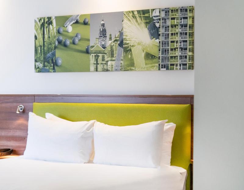 Hampton By Hilton Sheffield - image 7