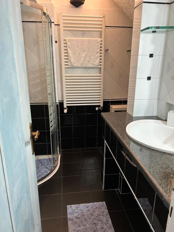 Triple Room with Garden View image 3