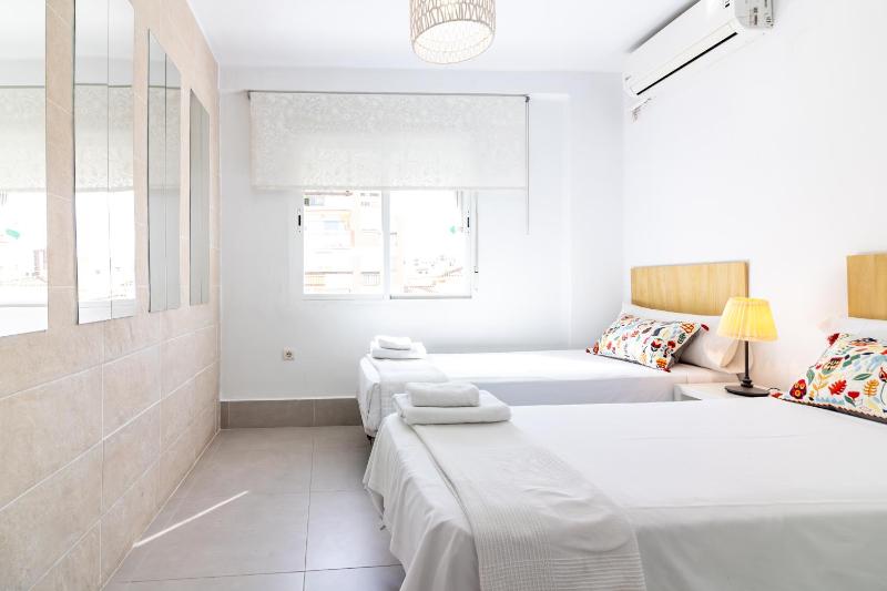 Malaga Center Flat Holidays Salitre - image 10