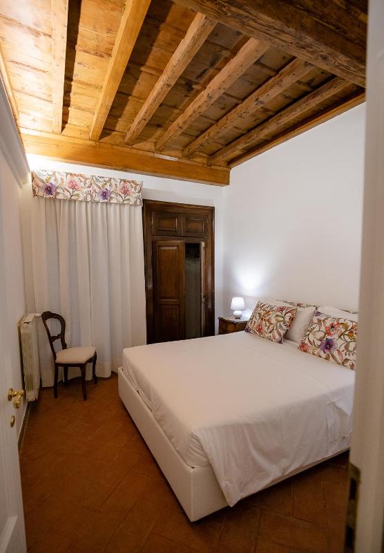 Acacia Firenze - Adelfa - image 7
