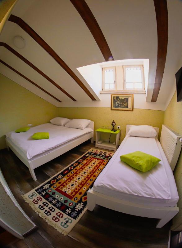 Triple Room image 3
