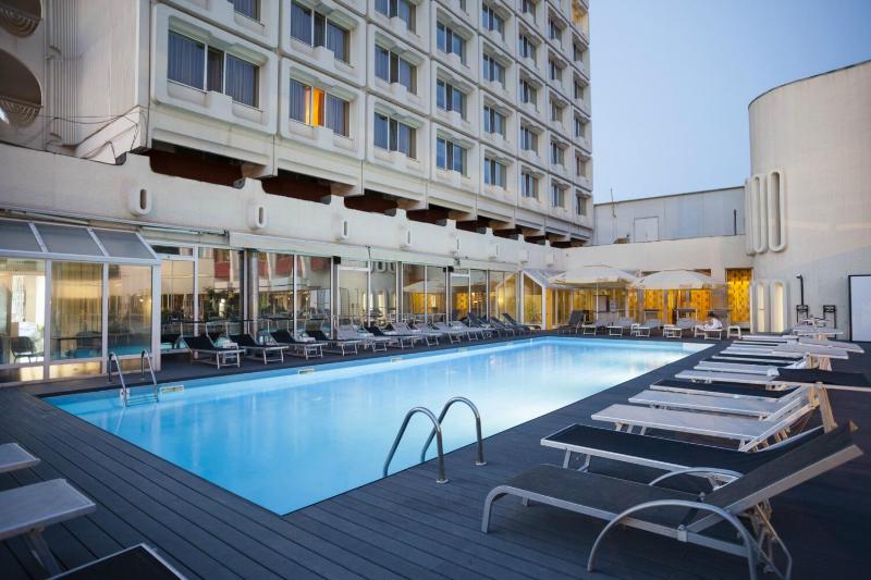 Hotel Continental - image 6