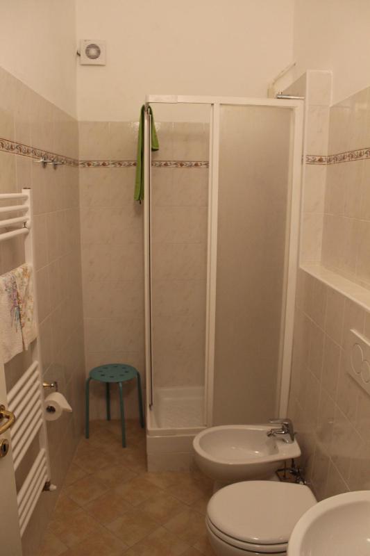 Triple Room with Private Bathroom image 2