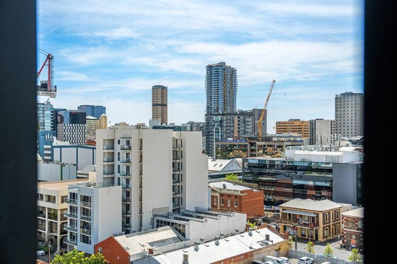 Luxury Heights on Flinders - image 7