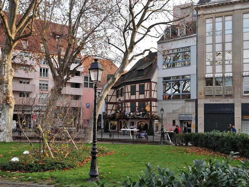 Appartement Rénové 3 Ch. avec Parking Privé Hyper-Centre Colmar - FR-1-744-36 - image 35
