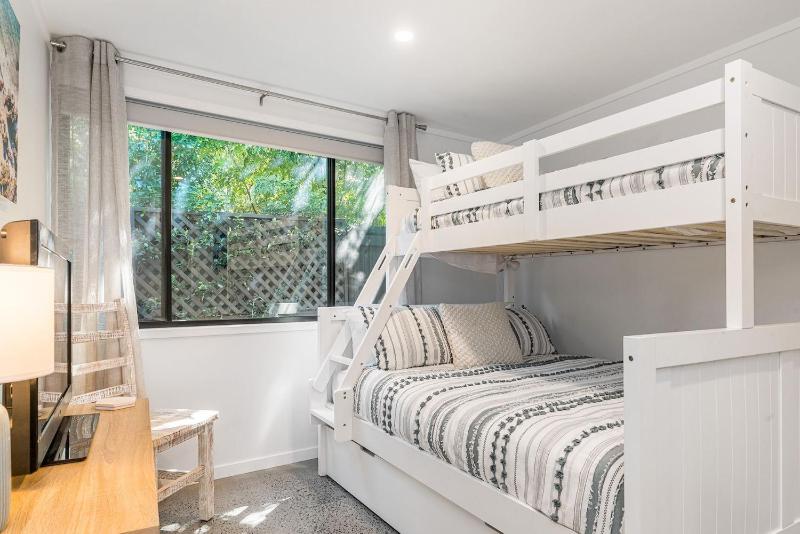 Gidgets Studio - cosy retreat near town centre - image 7