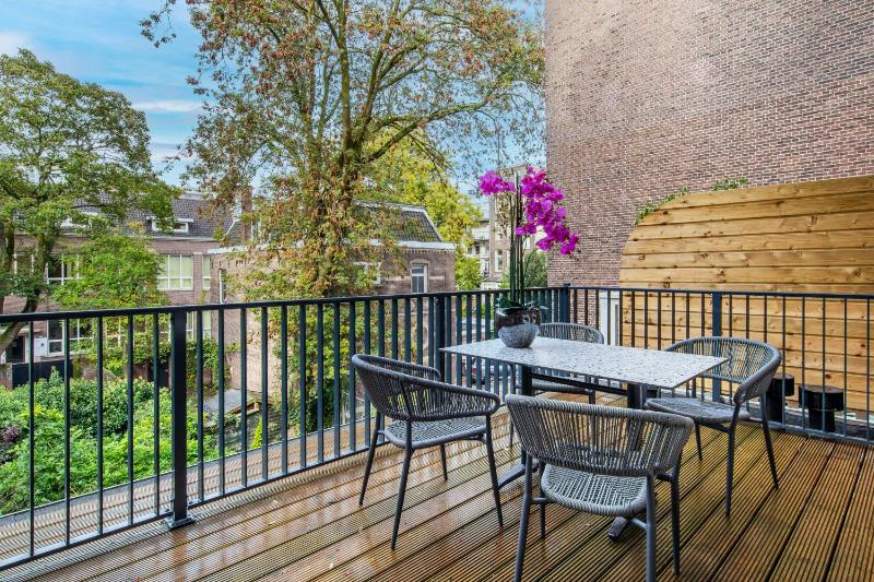 The Master Pimentel Room image 2