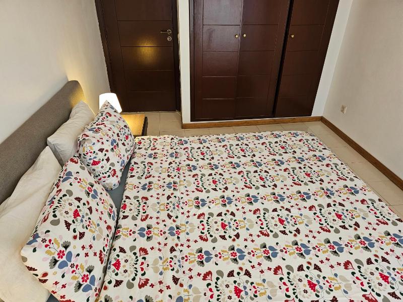 Cosy 2BR Free Parking AC & Fast WiFi Central Maarif - image 12