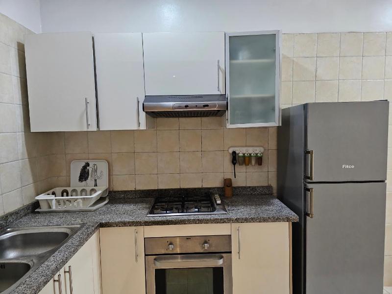 Cosy 2BR Free Parking AC & Fast WiFi Central Maarif - image 15