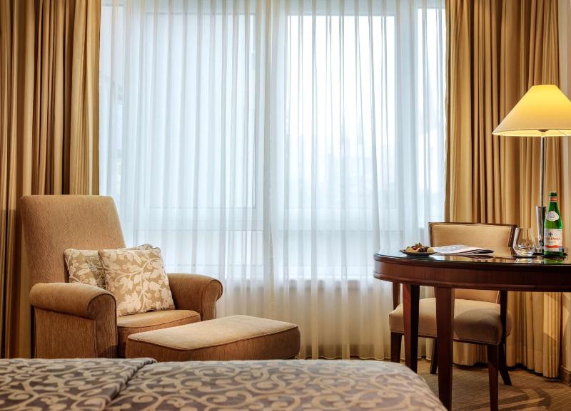 Superior Double Room image 3