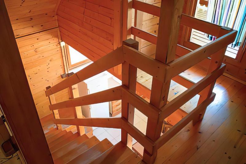 Two-Bedroom Bungalow image 4
