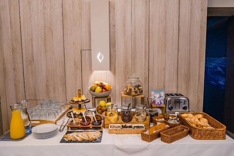 Caro Boutique Hotel - image 35