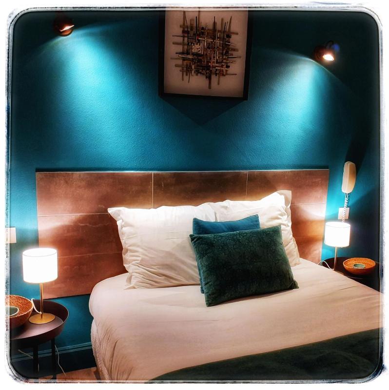 Standard Double Room image 4