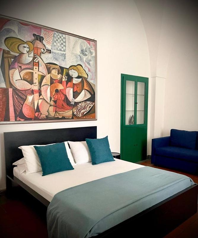 Deluxe Double Room with Sea View image 2