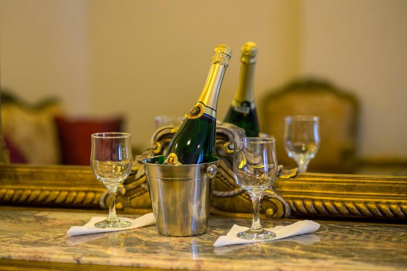Junior Suite image 3