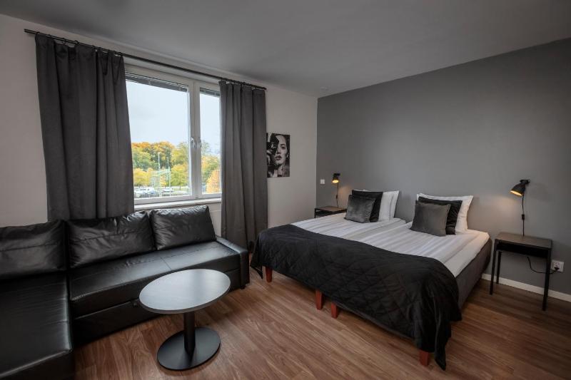 Superior Double Room image 1