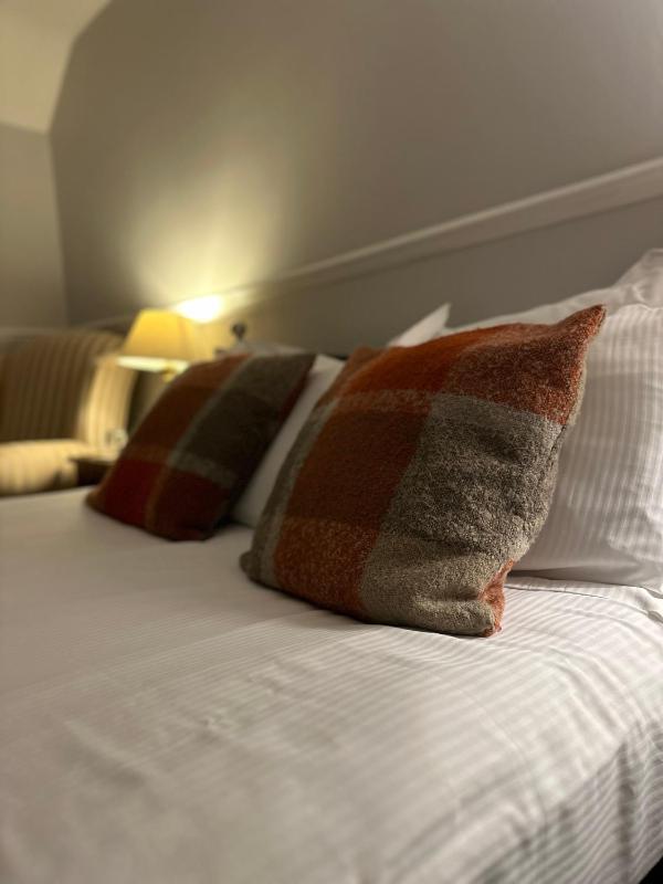 Double Room image 4