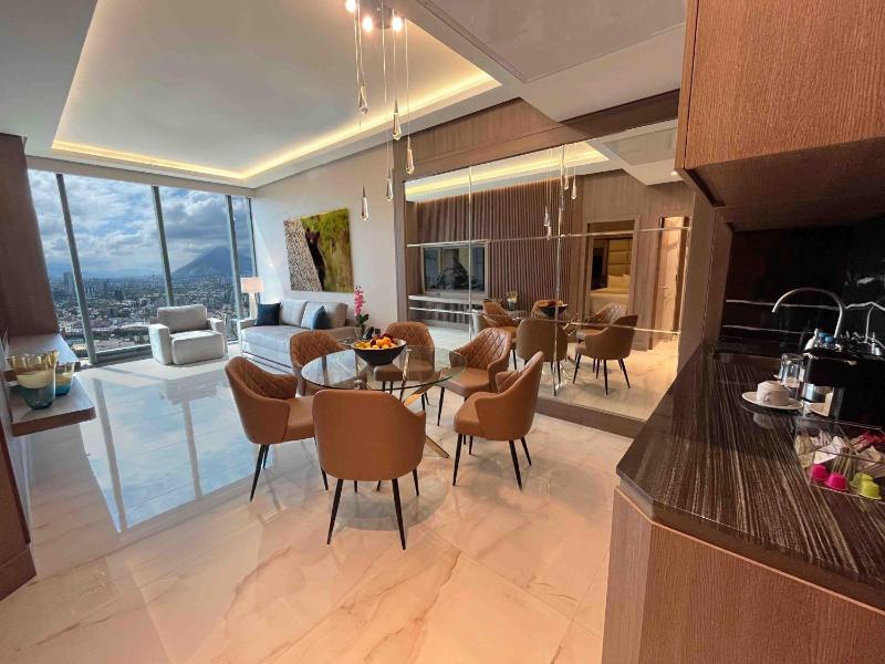 Safi Royal Luxury Metropolitan - image 4