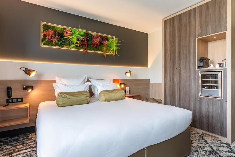 Double Room with Terrace image 1