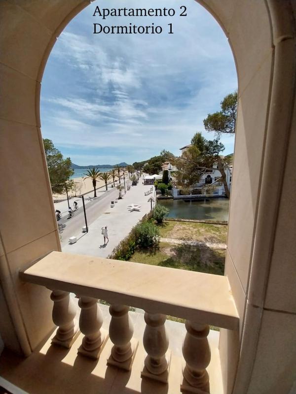 Two-Bedroom Apartment with Sea View image 3