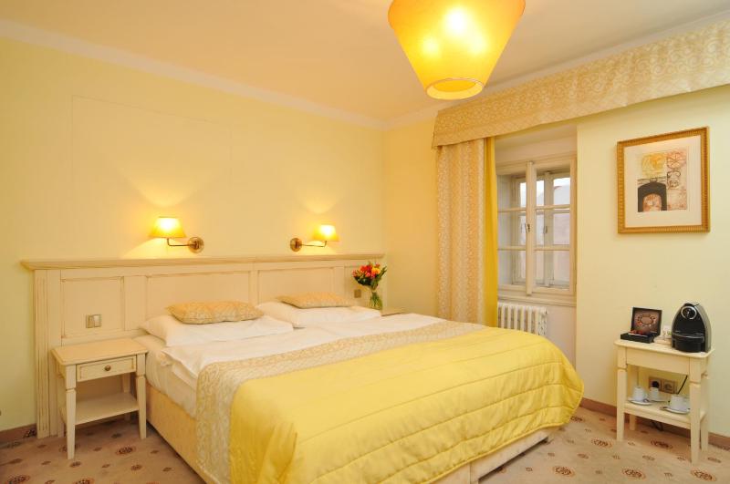 Double or Twin Room image 1