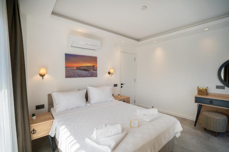 KAYA APARTMENTS - image 29