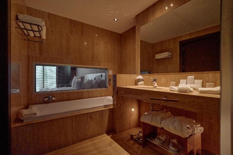 Duplex Apartment (2 Adults + 2 Children) image 3